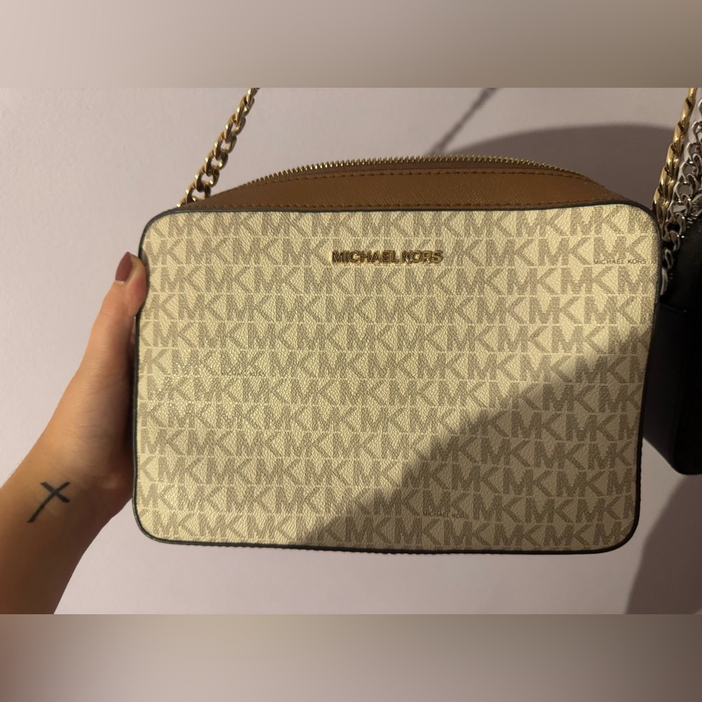 Michael Kors Cream and Tan Signature Crossbody